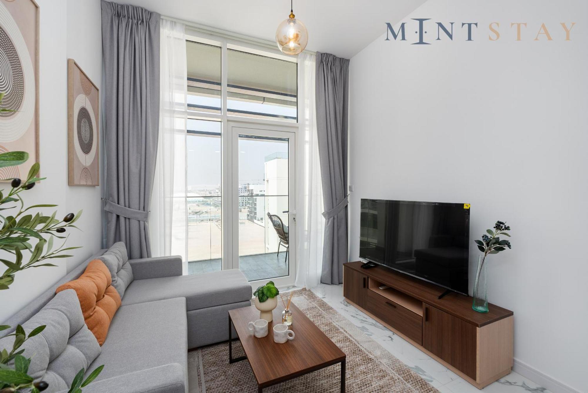 Oasis 2, Masdar City, - Mint * Abu Dhabi