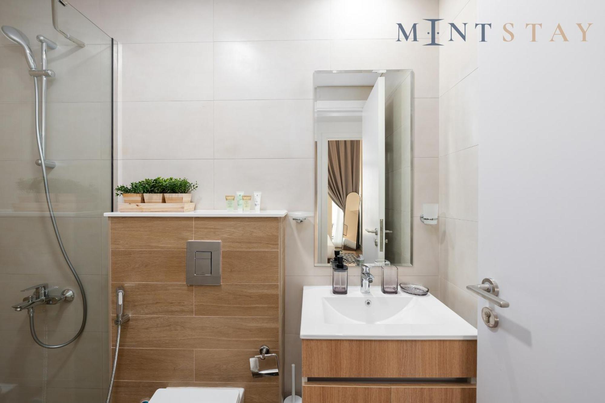 Oasis 2, Masdar City, - Mint Apartment