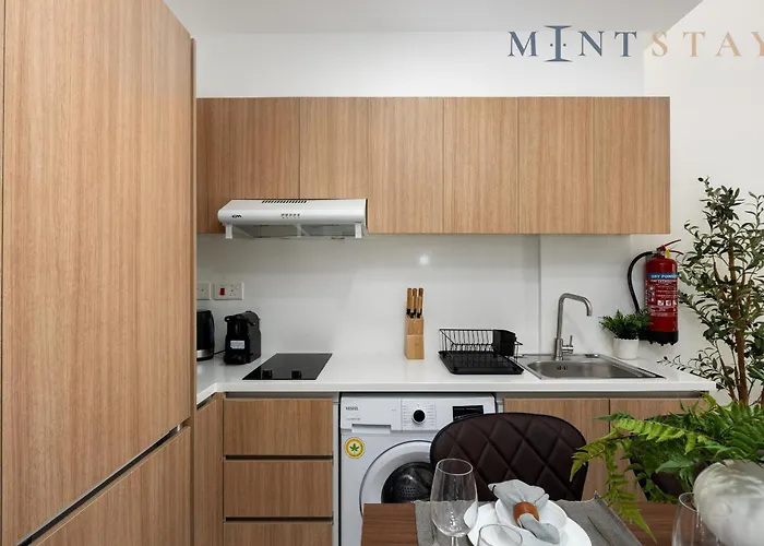 Oasis 2, Masdar City, Abu Dhabi - Mint Stay