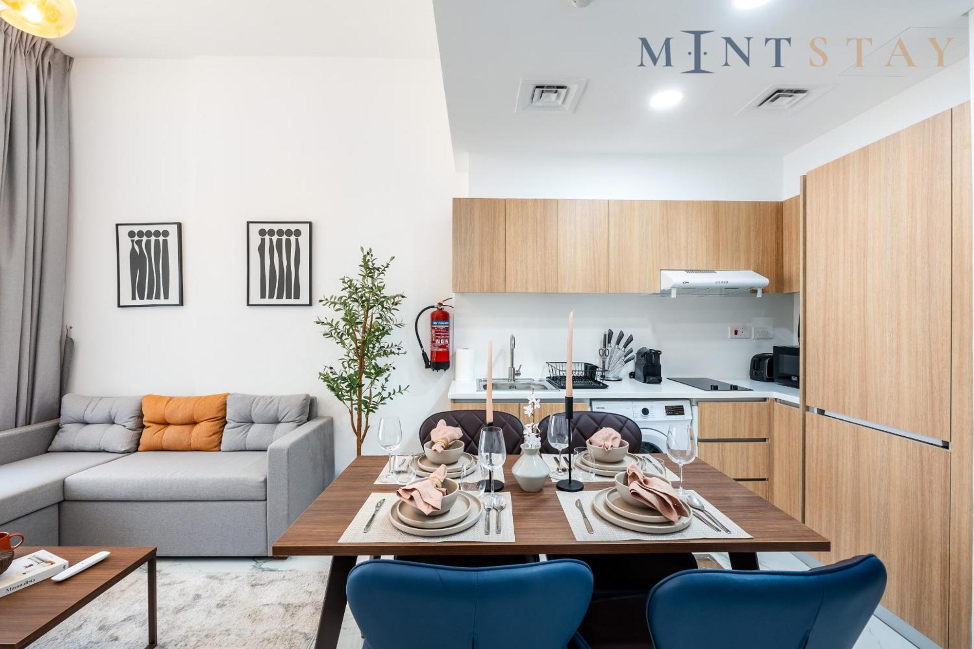 Oasis 2, Masdar City, - Mint * Abu Dhabi